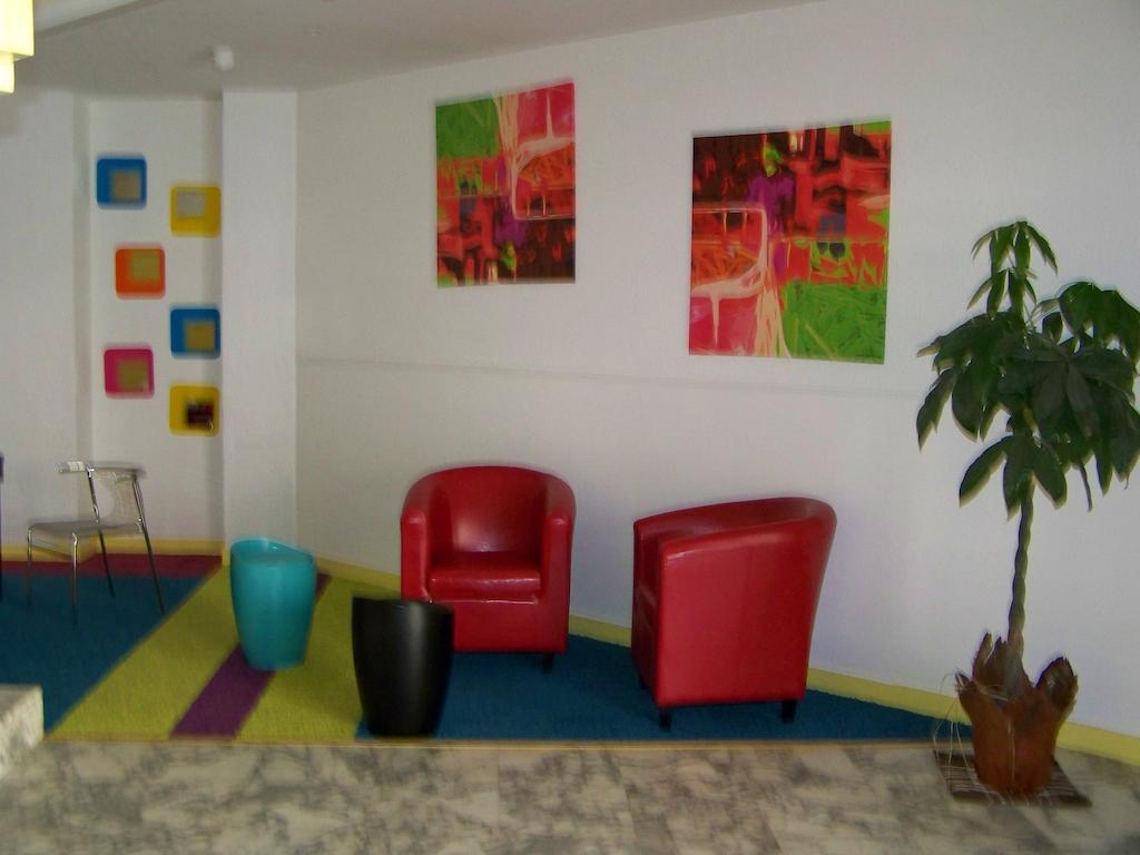 Hotel Merea 라론드레모레 외부 사진